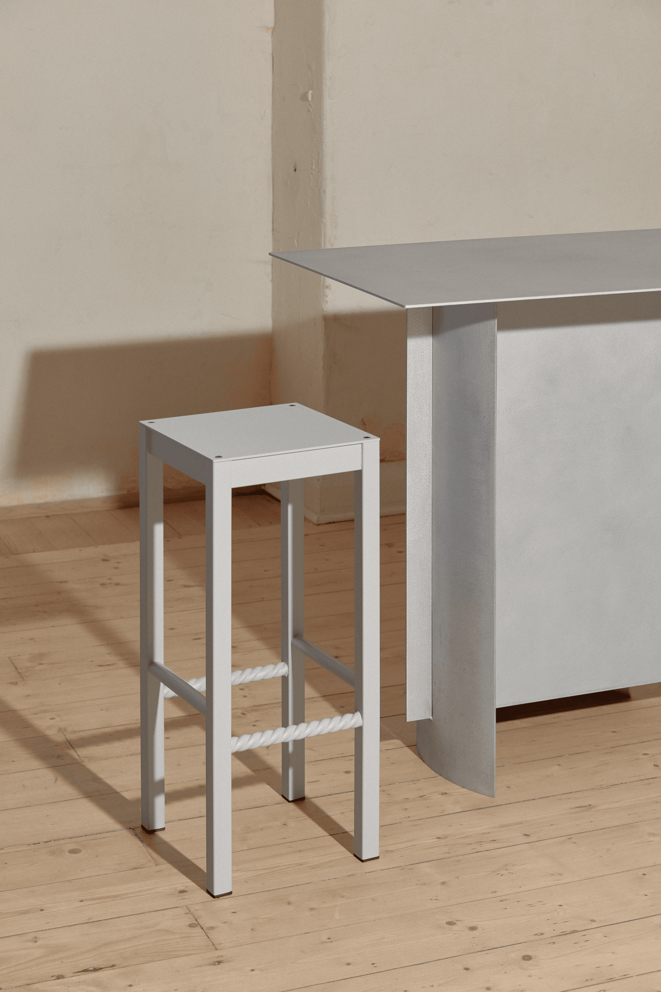 Chubby Counterstool / Barstool